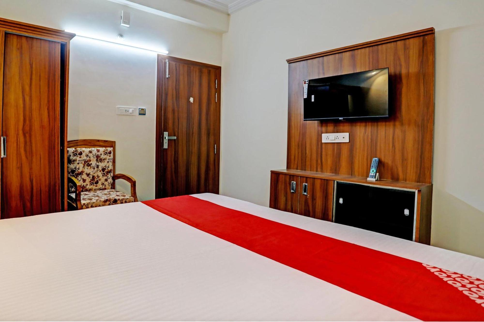 Hotel O Al Diwan Banquet And Suites كانبور المظهر الخارجي الصورة